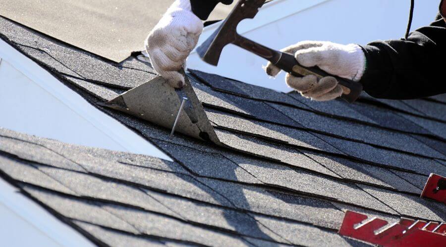 Expert Emergency Roof Repairs services in Elbridge, NY